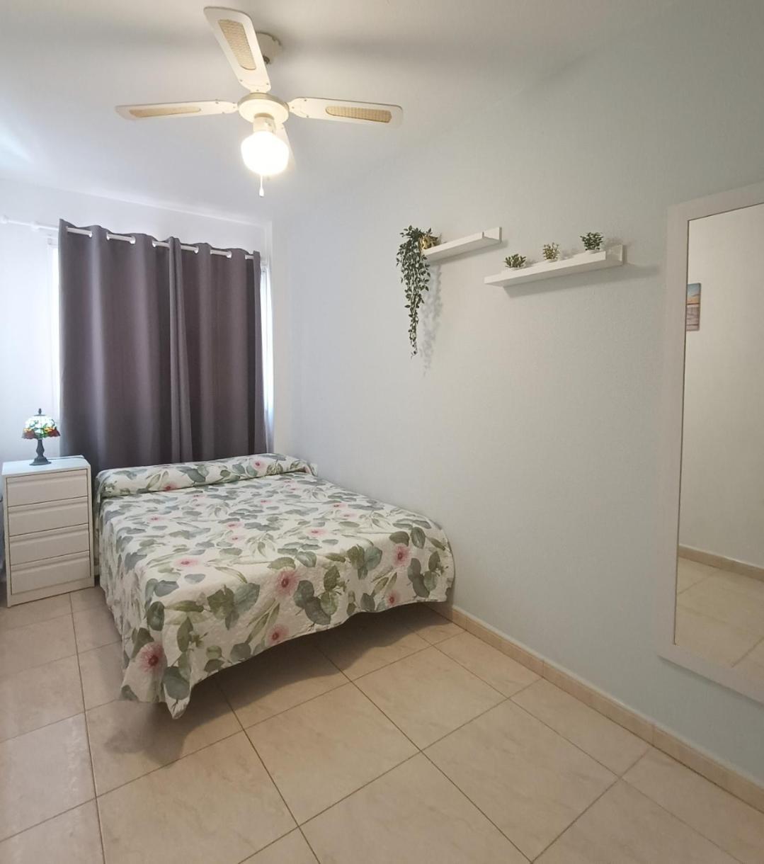 Cozy Apartment + Parking Playa San Juan ギア・デ・イソラ エクステリア 写真